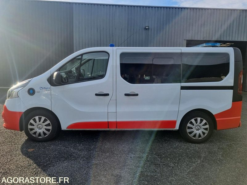 FD-362-KF - Non Roulant - RENAULT TRAFIC III - VASP - 195 000 Kms - Машина скорой помощи: фото 2 FD-362-KF - Non Roulant - RENAULT TRAFIC III - VASP - 195 000 Kms - Машина скорой помощи: фото 2