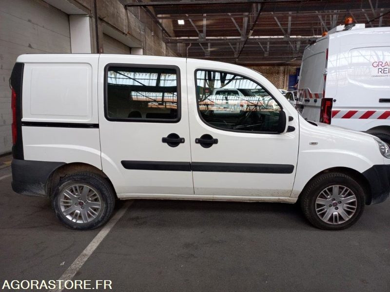 FIAT DOBLO AH-197-PB - Легковой фургон: фото 2 FIAT DOBLO AH-197-PB - Легковой фургон: фото 2