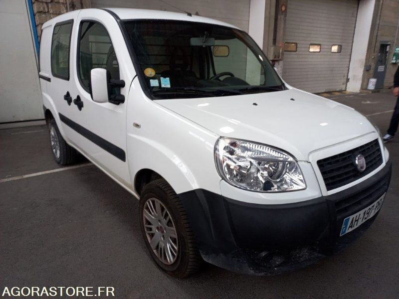 FIAT DOBLO AH-197-PB - Легковой фургон: фото 4 FIAT DOBLO AH-197-PB - Легковой фургон: фото 4