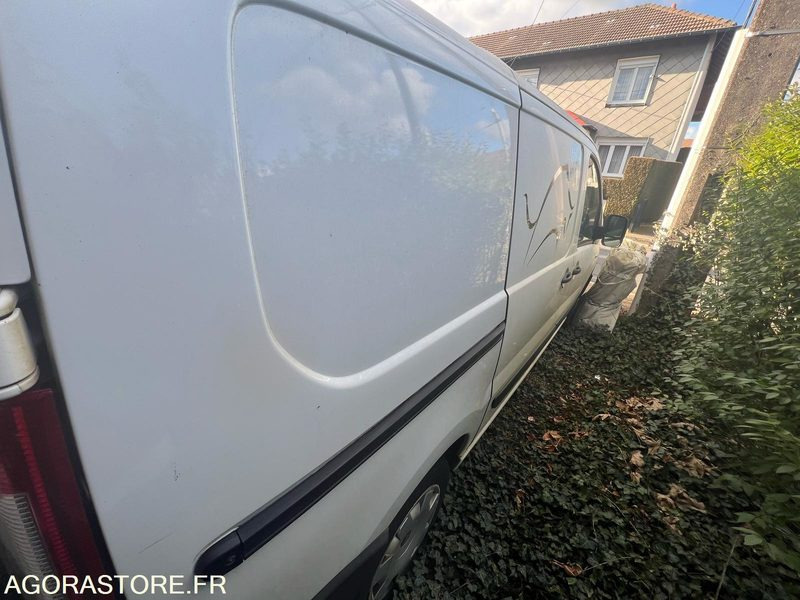 FIAT- SCUDO - 2016 - 230 000 KM - FRIGORIFIQUE MULTI TEMPERATURE - Фургон-рефрижератор: фото 2 FIAT- SCUDO - 2016 - 230 000 KM - FRIGORIFIQUE MULTI TEMPERATURE - Фургон-рефрижератор: фото 2
