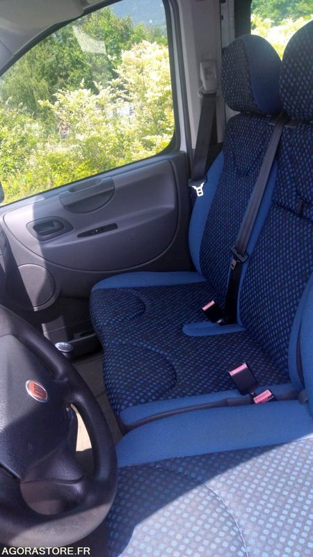 FIAT SCUDO 9 PLACES 51236 kms 2007 - Микроавтобус, Пассажирский фургон: фото 2 FIAT SCUDO 9 PLACES 51236 kms 2007 - Микроавтобус, Пассажирский фургон: фото 2