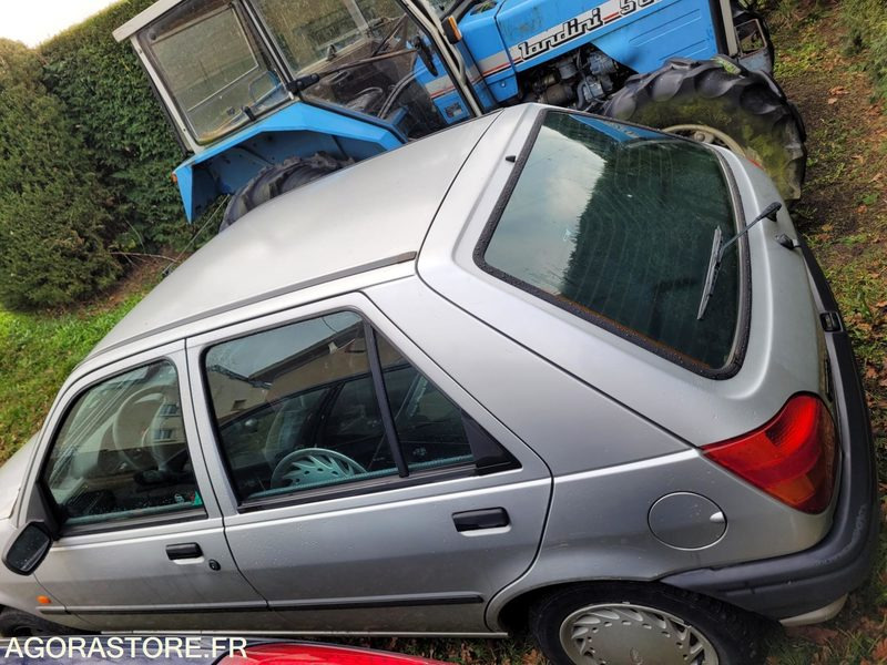 FORD FIESTA 1.3 - Легковой автомобиль: фото 2 FORD FIESTA 1.3 - Легковой автомобиль: фото 2