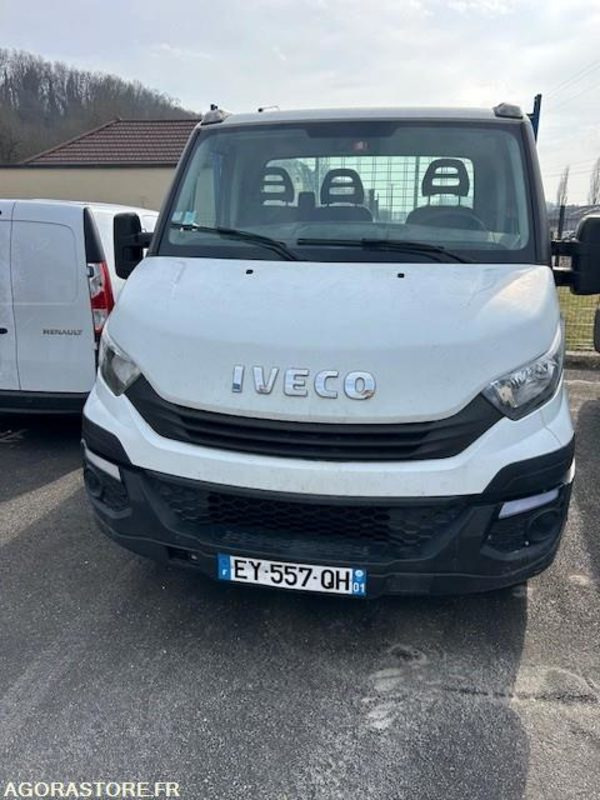 FOURGON BENNE 3.5 T IVECO DAILY 35-150 2018 120 000 KM - Малотоннажный самосвал: фото 4 FOURGON BENNE 3.5 T IVECO DAILY 35-150 2018 120 000 KM - Малотоннажный самосвал: фото 4