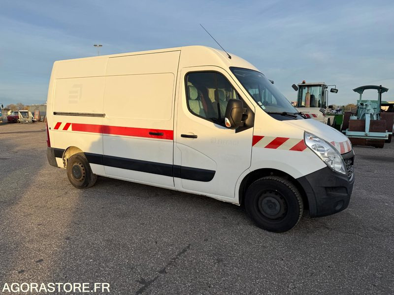 FOURGON RENAULT MASTER L2H2 - 2015 / 341014Km (M20590) - Цельнометаллический фургон: фото 1 FOURGON RENAULT MASTER L2H2 - 2015 / 341014Km (M20590) - Цельнометаллический фургон: фото 1