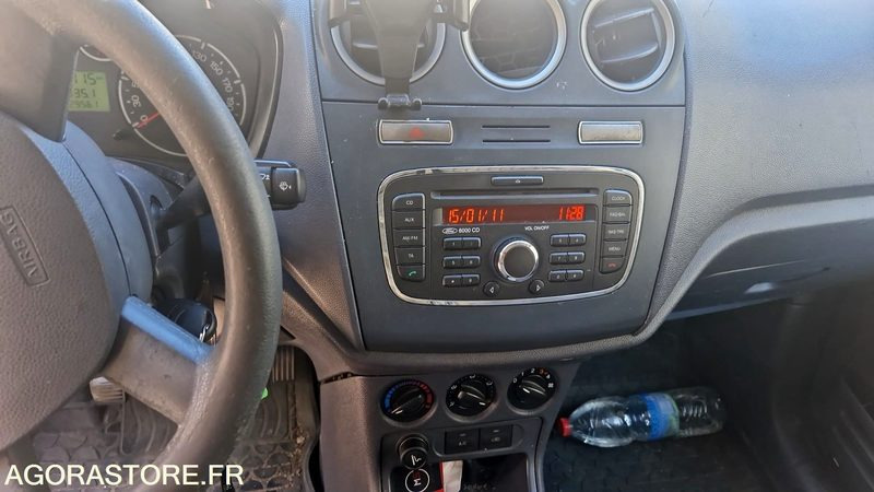 Ford transit connect 1.8 tdci - 229869 kms - 2012 - Легковой фургон: фото 4 Ford transit connect 1.8 tdci - 229869 kms - 2012 - Легковой фургон: фото 4