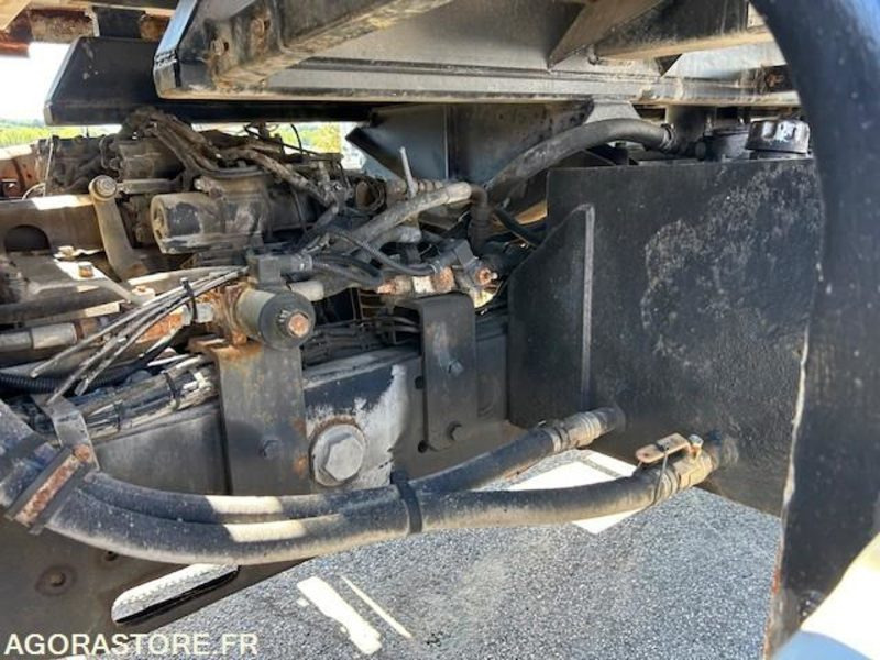 Грузовик CAMION 4X4 MERCEDES UNIMOG U5000 2009 62289 KM 4667 HEURES: фото 6 Грузовик CAMION 4X4 MERCEDES UNIMOG U5000 2009 62289 KM 4667 HEURES: фото 6