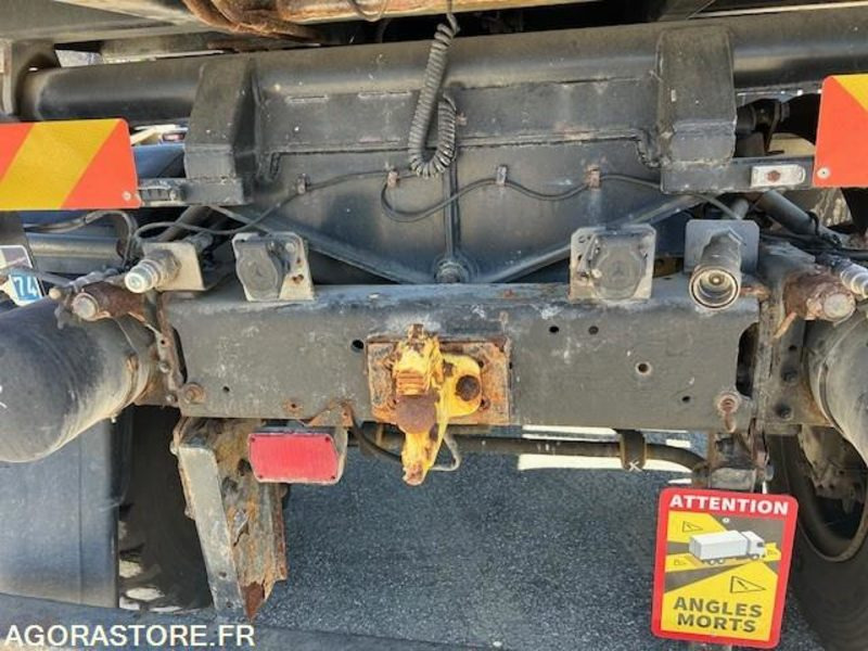 Грузовик CAMION 4X4 MERCEDES UNIMOG U5000 2009 62289 KM 4667 HEURES: фото 11 Грузовик CAMION 4X4 MERCEDES UNIMOG U5000 2009 62289 KM 4667 HEURES: фото 11