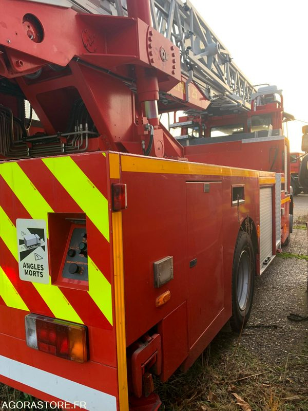 EPS24 IVECO 120E18 RIFFAUD 7649SX76 - Грузовик: фото 5 EPS24 IVECO 120E18 RIFFAUD 7649SX76 - Грузовик: фото 5