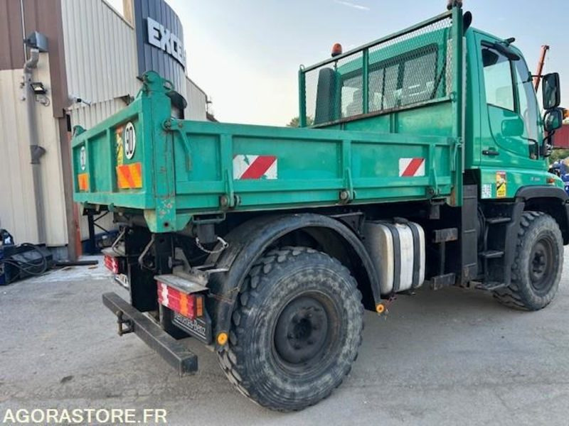 Грузовик MERCEDES UNIMOG U300C VERSION COMMUNALE 2003 38210 KM + EPAREUSE CMV 450GP: фото 8