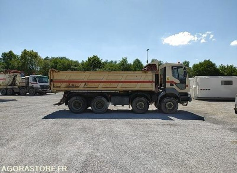 Porteur 8x4 Renault KERAX - DL116LZ - 2005 / 727486 KM (ML557) - Грузовик: фото 5 Porteur 8x4 Renault KERAX - DL116LZ - 2005 / 727486 KM (ML557) - Грузовик: фото 5