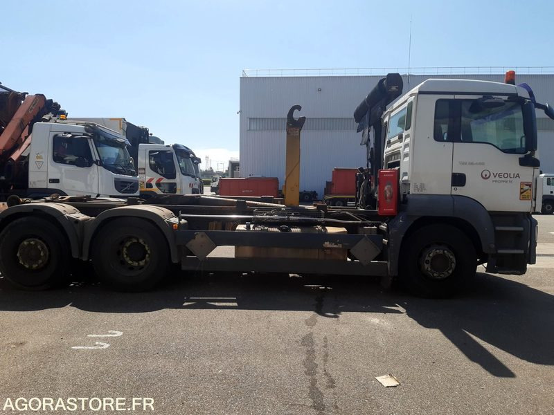 R51812-PORTEUR POLYBENNE MAN TGS 28.400 - BRAS GUIMA - ANNÉE 2010 - 555918 Km - Грузовик: фото 4 R51812-PORTEUR POLYBENNE MAN TGS 28.400 - BRAS GUIMA - ANNÉE 2010 - 555918 Km - Грузовик: фото 4
