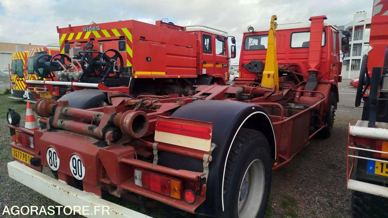 Renault G230 - 1989 - 21776km - 2677PD11 - Грузовик: фото 4 Renault G230 - 1989 - 21776km - 2677PD11 - Грузовик: фото 4