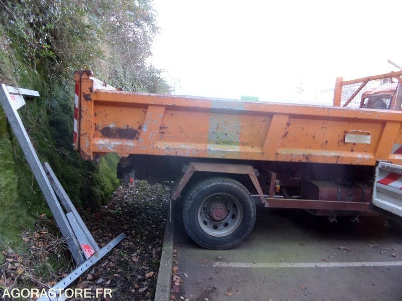 Renault M210 - 1998 - 174000km (BY-623-FQ) - Грузовик: фото 5 Renault M210 - 1998 - 174000km (BY-623-FQ) - Грузовик: фото 5