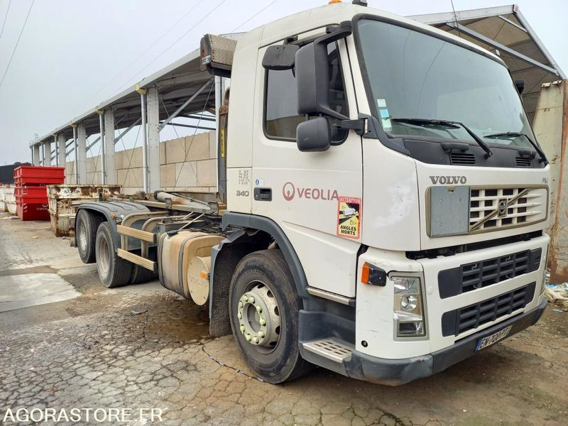 VOLVO FM9 - 26T BRAS - 2005 / 521 000 KM - EN720PT (BARA - R51298) - Грузовик: фото 1 VOLVO FM9 - 26T BRAS - 2005 / 521 000 KM - EN720PT (BARA - R51298) - Грузовик: фото 1