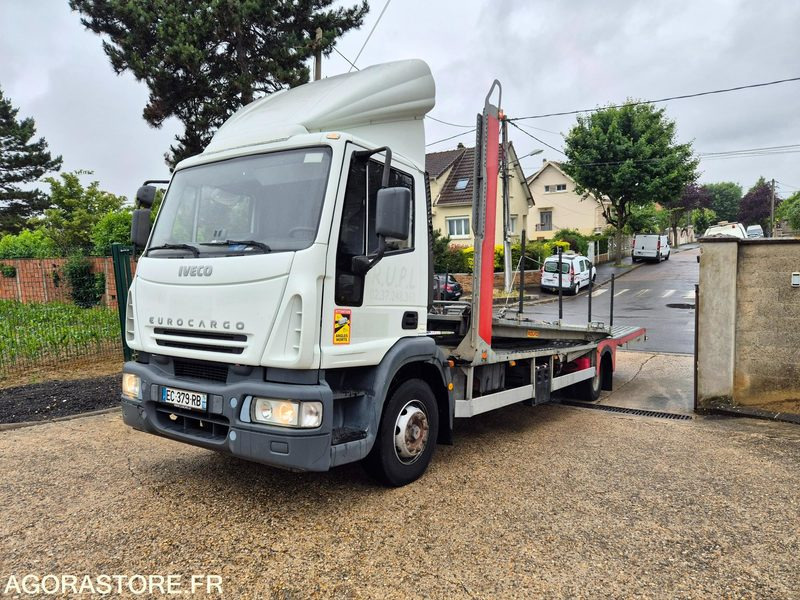Iveco EUROCARGO 12.180 porte voiture - 2003 - 264 700km - Грузовик: фото 3 Iveco EUROCARGO 12.180 porte voiture - 2003 - 264 700km - Грузовик: фото 3