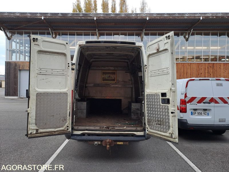 IVECO | 35S12 | 2007 | 99665KM - Цельнометаллический фургон: фото 2 IVECO | 35S12 | 2007 | 99665KM - Цельнометаллический фургон: фото 2