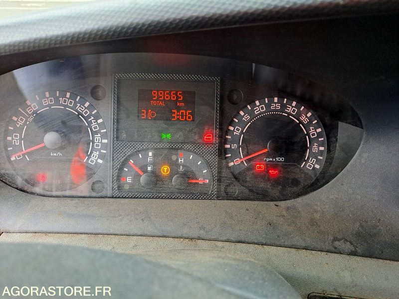 IVECO | 35S12 | 2007 | 99665KM - Цельнометаллический фургон: фото 5 IVECO | 35S12 | 2007 | 99665KM - Цельнометаллический фургон: фото 5