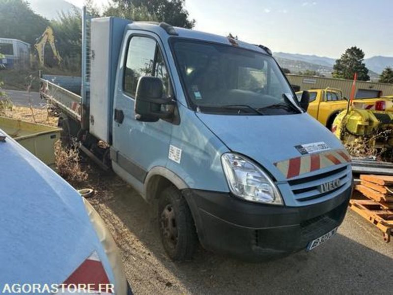 IVECO DAILY - 2009 - 176370KM - AB323ZN - Цельнометаллический фургон: фото 2 IVECO DAILY - 2009 - 176370KM - AB323ZN - Цельнометаллический фургон: фото 2