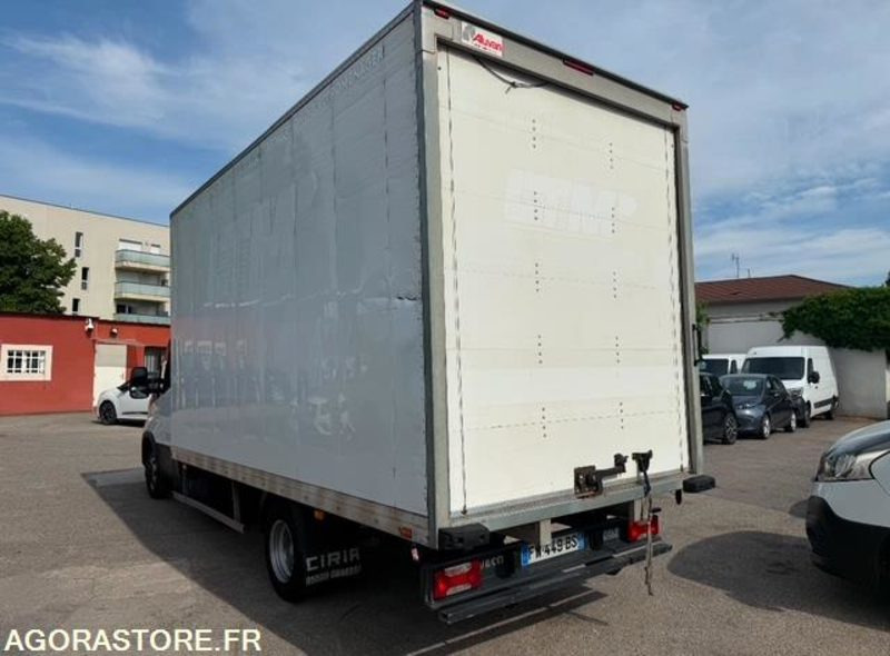 Iveco DAILY CCB - 2020 - 295 000km - Цельнометаллический фургон: фото 4 Iveco DAILY CCB - 2020 - 295 000km - Цельнометаллический фургон: фото 4