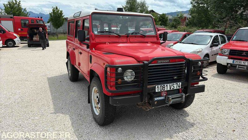 LAND ROVER DÉFENDER 110 SW 48 484 Kms - 1996 -1081 VS 74 - Внедорожник: фото 4 LAND ROVER DÉFENDER 110 SW 48 484 Kms - 1996 -1081 VS 74 - Внедорожник: фото 4