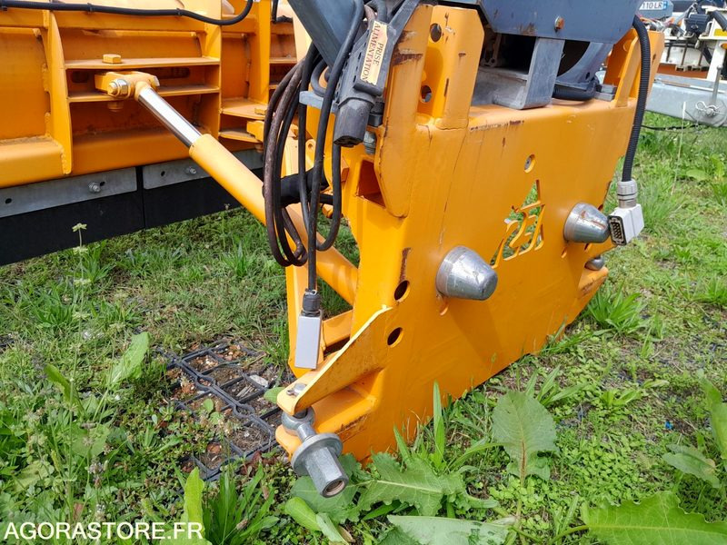 Lame à neige Europe Service Agilo25 (LN062) - Садовое оборудование: фото 3 Lame à neige Europe Service Agilo25 (LN062) - Садовое оборудование: фото 3