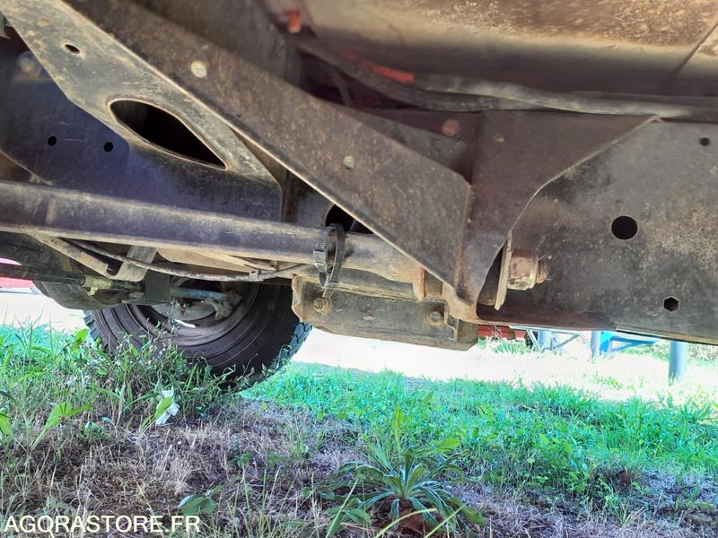 Land Rover Defender - 2005 - 120713kms - 8575SE58 - Внедорожник: фото 5 Land Rover Defender - 2005 - 120713kms - 8575SE58 - Внедорожник: фото 5