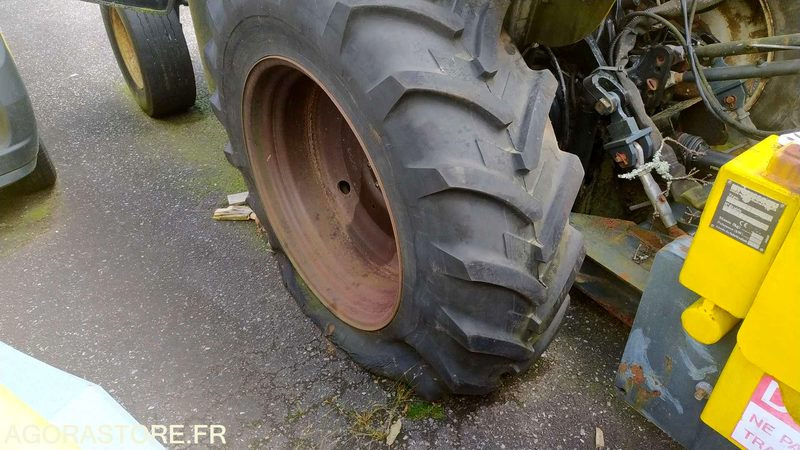 Трактор MASSEY FERGUSSIN 6445 DYNA-6 - 2008 - 6022kms: фото 11