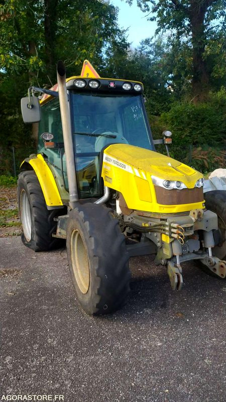 MASSEY FERGUSSON - 2013 - 9161kms - Трактор: фото 5 MASSEY FERGUSSON - 2013 - 9161kms - Трактор: фото 5