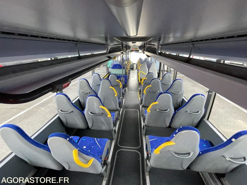 MERCEDES INTOURO 13m N°093019 - Школьный автобус: фото 5 MERCEDES INTOURO 13m N°093019 - Школьный автобус: фото 5