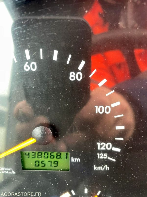 MERCEDES INTOURO N°093355 - Школьный автобус: фото 4 MERCEDES INTOURO N°093355 - Школьный автобус: фото 4