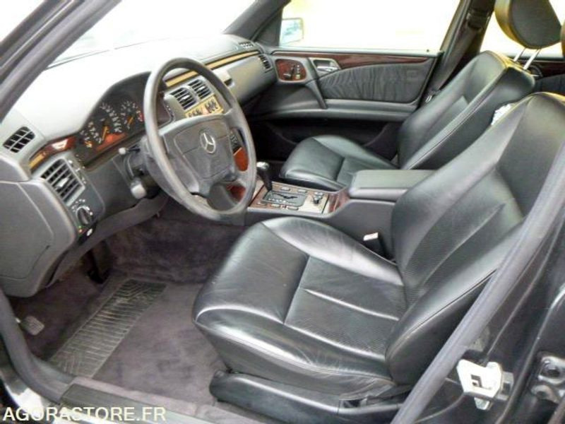 MERCEDES classe E 420 v8 W210 - 1996 - immatriculation espagnole vente pour pro - Легковой автомобиль: фото 5 MERCEDES classe E 420 v8 W210 - 1996 - immatriculation espagnole vente pour pro - Легковой автомобиль: фото 5