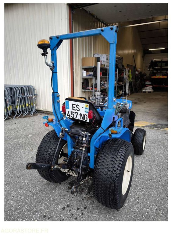 MICRO TRACTEUR ISEKI TX2160 7608 kms 2008 - Трактор: фото 5 MICRO TRACTEUR ISEKI TX2160 7608 kms 2008 - Трактор: фото 5