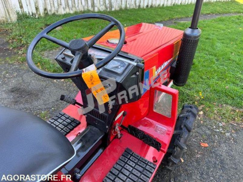 MICROTRACTEUR YANMAR 16CV 3 CYLINDRES DIESEL D'OCCASION 4 RM PDF 3 PTS COMPLET - Трактор: фото 2 MICROTRACTEUR YANMAR 16CV 3 CYLINDRES DIESEL D'OCCASION 4 RM PDF 3 PTS COMPLET - Трактор: фото 2