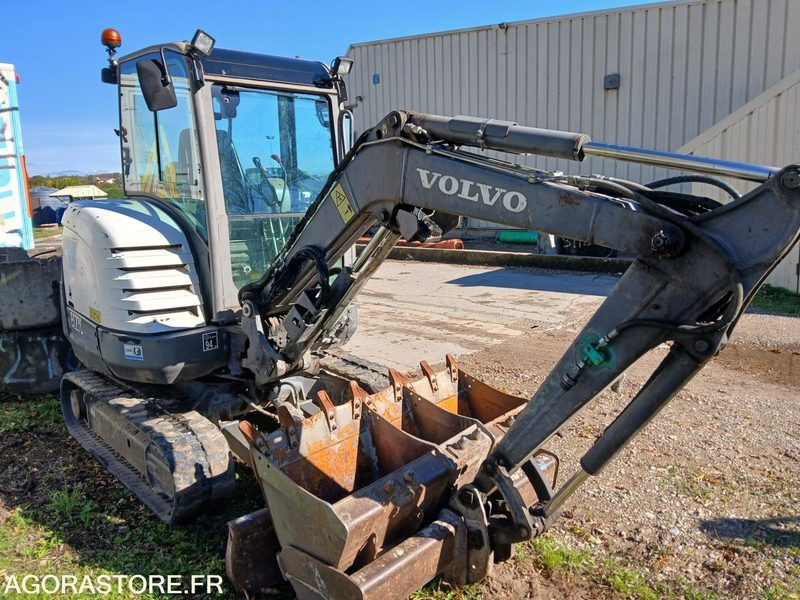 MINI PELLE VOLVO EC 27C - Мини-экскаватор: фото 1 MINI PELLE VOLVO EC 27C - Мини-экскаватор: фото 1