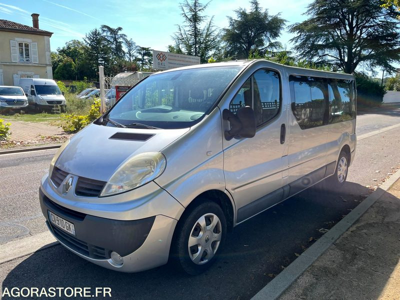 MINIBUS VL - 9 PLACES - TRAFIC - L2 H1 - 115 CH - CLIM- 165200 KMS - ATTELAGE - Микроавтобус, Пассажирский фургон: фото 3 MINIBUS VL - 9 PLACES - TRAFIC - L2 H1 - 115 CH - CLIM- 165200 KMS - ATTELAGE - Микроавтобус, Пассажирский фургон: фото 3