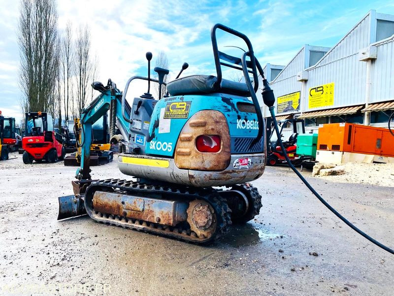 Mini-pelle électrique sur groupe KOBELCO SK005 - Année 1993 - Экскаватор: фото 3 Mini-pelle électrique sur groupe KOBELCO SK005 - Année 1993 - Экскаватор: фото 3