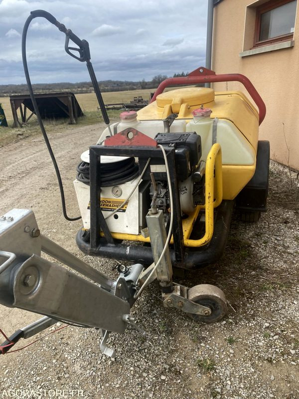 Nettoyeur haute-pression Diesel sur remorque BRENDON BB1000 - Мойка высокого давления: фото 1 Nettoyeur haute-pression Diesel sur remorque BRENDON BB1000 - Мойка высокого давления: фото 1
