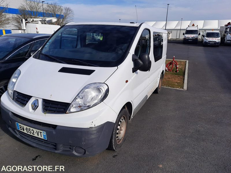 OPEL VIVARO - 2011 - 112 800KM - Цельнометаллический фургон: фото 1 OPEL VIVARO - 2011 - 112 800KM - Цельнометаллический фургон: фото 1