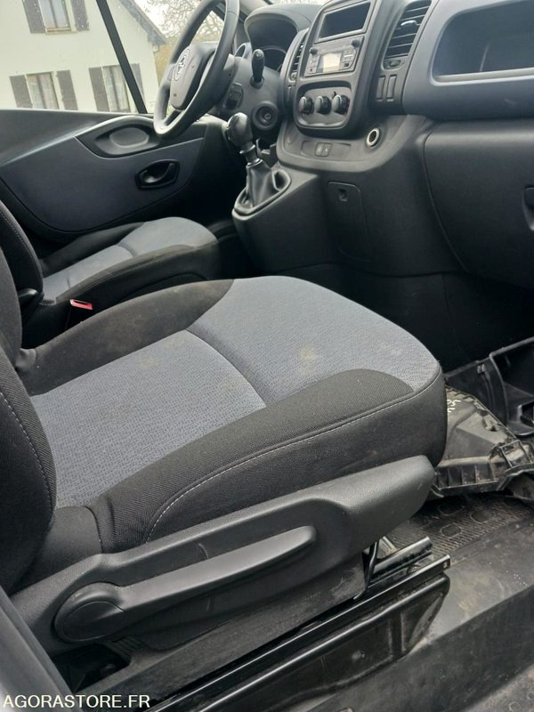 Фургон-рефрижератор OPEL VIVARO FRIGORIFIQUE - 2017 - 159600KM: фото 8