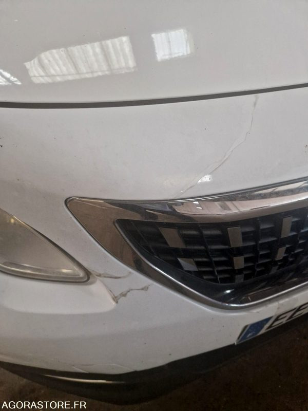 Внедорожник PEUGEOT 2008 1.6 BHDI 191000kms  2016: фото 9