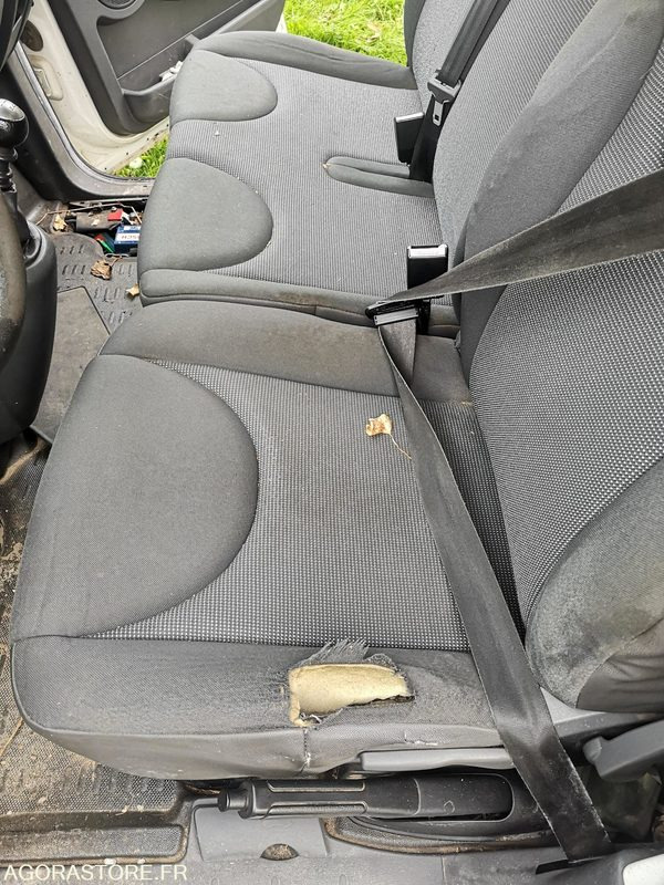 PEUGEOT FRIGORIFIQUE - Фургон-рефрижератор: фото 3 PEUGEOT FRIGORIFIQUE - Фургон-рефрижератор: фото 3