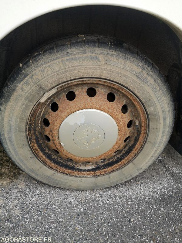 PEUGEOT FRIGORIFIQUE - Фургон-рефрижератор: фото 5 PEUGEOT FRIGORIFIQUE - Фургон-рефрижератор: фото 5