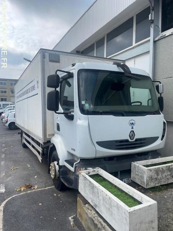 POID LOURD Renault MIDLUM - Грузовик с закрытым кузовом: фото 1 POID LOURD Renault MIDLUM - Грузовик с закрытым кузовом: фото 1
