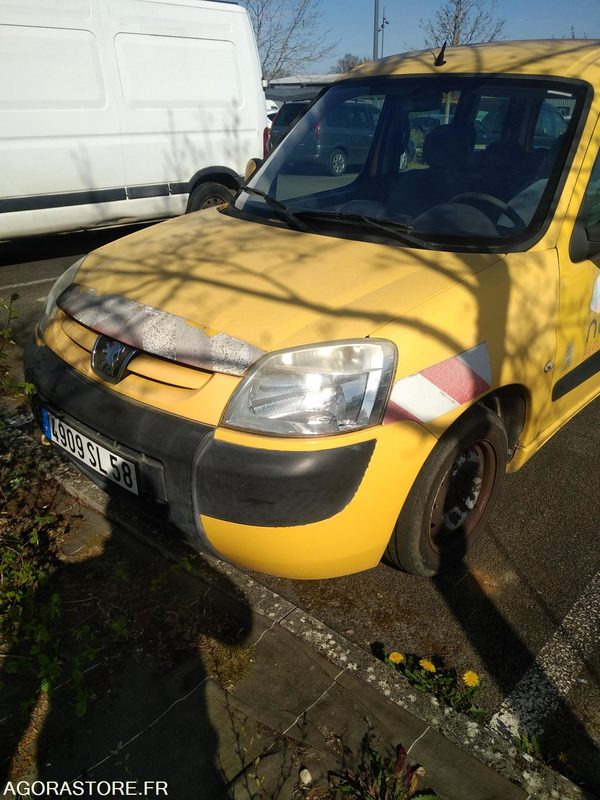 Peugeot PARTNER GNV 155130 kms 2007 - Легковой автомобиль: фото 1 Peugeot PARTNER GNV 155130 kms 2007 - Легковой автомобиль: фото 1