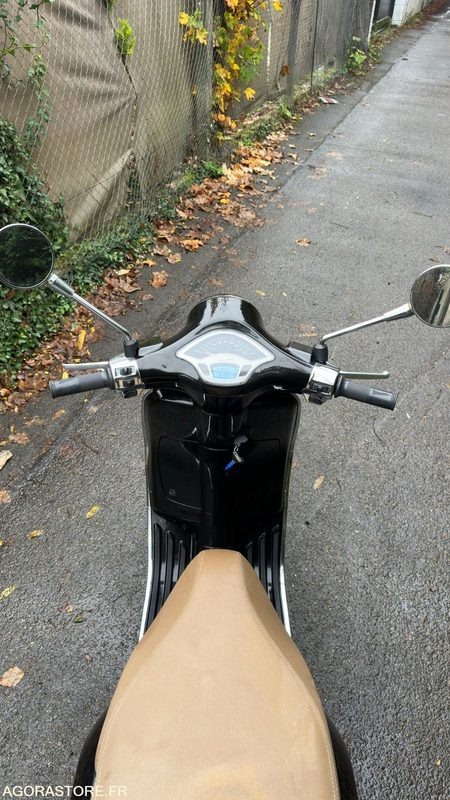 Piaggio primavera 50 - Мотоцикл: фото 3 Piaggio primavera 50 - Мотоцикл: фото 3