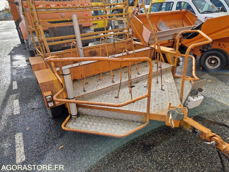 Remorque à panneaux Duarib - 1992 - BH723PZ - Полуприцеп: фото 2 Remorque à panneaux Duarib - 1992 - BH723PZ - Полуприцеп: фото 2