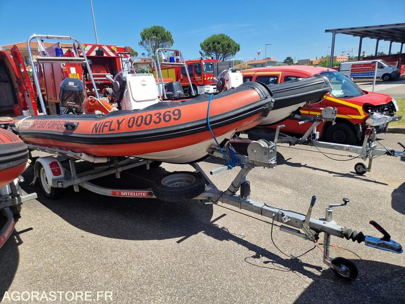 ZEPPELIN Command 15 sur remorque RSA - 2008 - Полуприцеп: фото 5 ZEPPELIN Command 15 sur remorque RSA - 2008 - Полуприцеп: фото 5