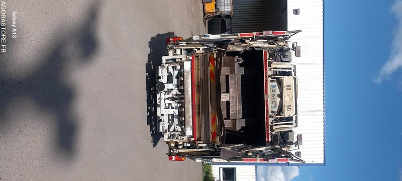 RENAULT 26T/BOM PELICAN - DQ144EP - Мусоровоз: фото 4 RENAULT 26T/BOM PELICAN - DQ144EP - Мусоровоз: фото 4