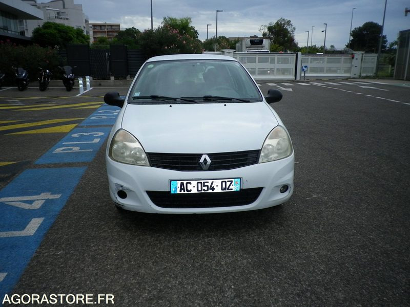 RENAULT CLIO CAMPUS 1.2 16V 75CH - Легковой автомобиль: фото 1 RENAULT CLIO CAMPUS 1.2 16V 75CH - Легковой автомобиль: фото 1