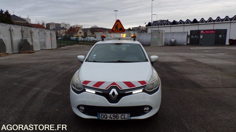 RENAULT CLIO DQ-496-CL - 2015 - 62372km - Легковой автомобиль: фото 2 RENAULT CLIO DQ-496-CL - 2015 - 62372km - Легковой автомобиль: фото 2